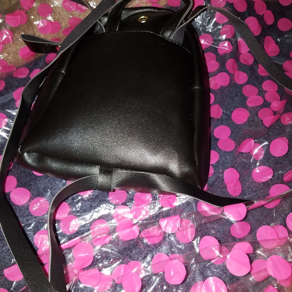 Super Cute Mini Backpack - image 3
